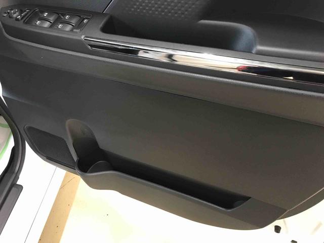 タントカスタムＸ４ＷＤ　オートエアコン／ライト　ＬＥＤヘッドライト／フォグランプ　両側電動スライドドア　運転席・助手席シートヒーター　チルトステアリング　運転席シートリフター　スマートアシスト（予防安全装置）（秋田県）の中古車