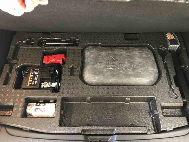 ノートＳ　ＦＯＵＲ４ＷＤ　ナビ　社外ドライブレコーダー　インテリジェントアラウンドビューモニター　ＥＴＣ　オートエアコン／ライト　電動格納ドアミラー　ハロゲンヘッドライト　チルトステアリング　運転席シートリフター（秋田県）の中古車