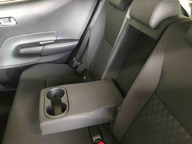 アクアＧ４ＷＤ　バックカメラ　クルーズコントロール　ＥＴＣ　電動格納ドアミラー　オートエアコン／ライト　ＬＥＤヘッドライト　ドライブレコーダー　チルトステアリング　シートリフター（秋田県）の中古車