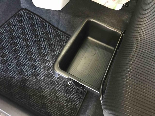 ムーヴＸリミテッド　ＳＡIII４ＷＤ　純正ＤＶＤチューナー　オートエアコン／ライト　ＬＥＤヘッドライト　キーフリーシステム　運転席シートヒーター　チルトステアリング　運転席シートリフター　ドライブレコーダー（秋田県）の中古車