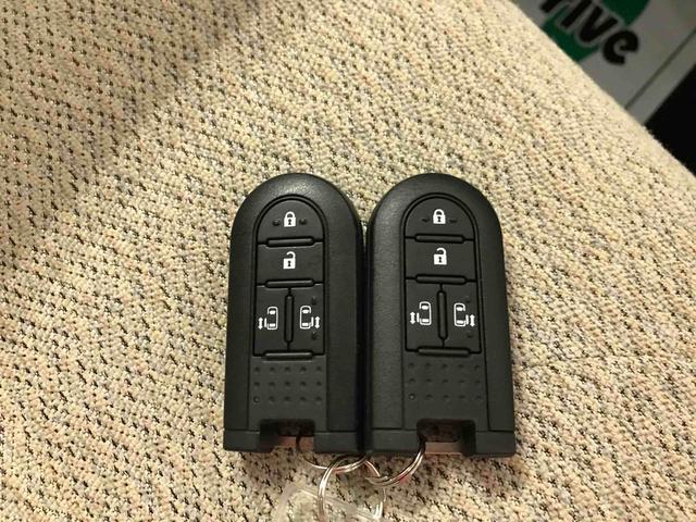 ムーヴキャンバスＸリミテッド　ＳＡII４ＷＤ　純正ＣＤ　オートエアコン／ライト　ハロゲンヘッドライト　キーフリーシステム　運転席シートヒーター　両側電動スライドドア　　チルトステアリング　運転席シートヒーター（秋田県）の中古車