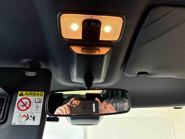 タントカスタムＸセレクション４ＷＤ　純正ナビ　ＥＴＣ　ドライブレコーダー　運転席・助手席シートヒーター　両側電動スライドドア　運転席シートスライド　オート電動格納ドアミラー　オートエアコン／ライト　ＬＥＤヘッドライト（秋田県）の中古車