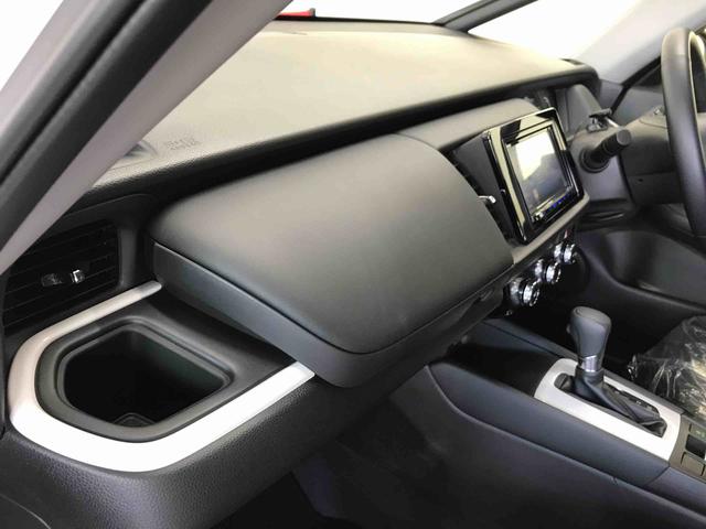 フィットｅ：ＨＥＶホーム４ＷＤ　Aftermarketナビ　バックカメラ　ＥＴＣ　オートエアコン／ライト　ＬＥＤヘッドライト　クルーズコントロール　Aftermarketドライブレコーダー　電動格納ドアミラー　サイドエアバック　チルトステアリング（秋田県）の中古車