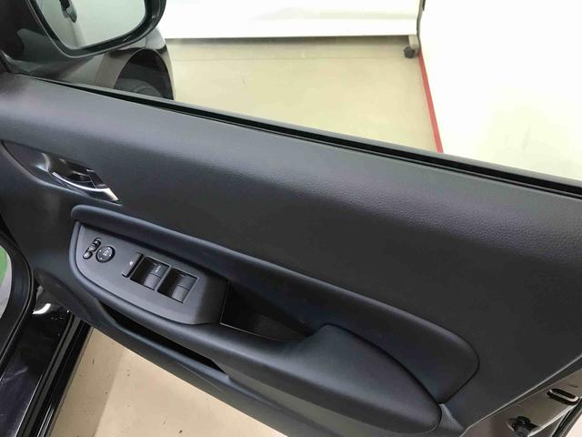 フィットｅ：ＨＥＶホーム４ＷＤ　ナビ　バックカメラ　オートエアコン／ライト　ＬＥＤヘッドライト　電動格納ドアミラー　ドライブレコーダー　クルーズコントロール　ＥＴＣ　チルトステアリング　運転席シートリフター　ホンダセンシング（秋田県）の中古車