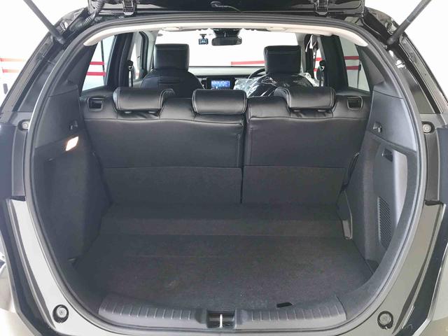 フィットｅ：ＨＥＶホーム４ＷＤ　ナビ　バックカメラ　オートエアコン／ライト　ＬＥＤヘッドライト　電動格納ドアミラー　ドライブレコーダー　クルーズコントロール　ＥＴＣ　チルトステアリング　運転席シートリフター　ホンダセンシング（秋田県）の中古車
