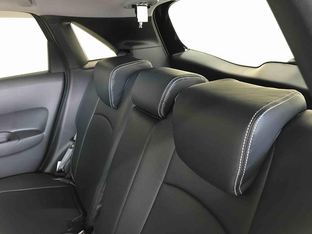 フィットｅ：ＨＥＶホーム４ＷＤ　ナビ　バックカメラ　オートエアコン／ライト　ＬＥＤヘッドライト　電動格納ドアミラー　ドライブレコーダー　クルーズコントロール　ＥＴＣ　チルトステアリング　運転席シートリフター　ホンダセンシング（秋田県）の中古車