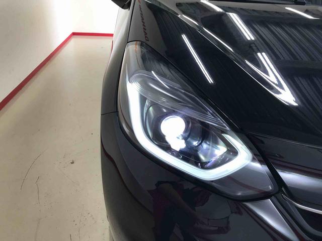フィットｅ：ＨＥＶホーム４ＷＤ　ナビ　バックカメラ　オートエアコン／ライト　ＬＥＤヘッドライト　電動格納ドアミラー　ドライブレコーダー　クルーズコントロール　ＥＴＣ　チルトステアリング　運転席シートリフター　ホンダセンシング（秋田県）の中古車