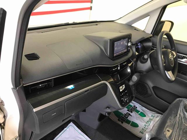 ムーヴカスタム　Ｘ４ＷＤ　純正ナビ　オートエアコン／ライト　ＬＥＤヘッドライト／フォグランプ　チルトステアリング　運転席シートリフター　運転席シートヒーター　キーフリーシステム（秋田県）の中古車