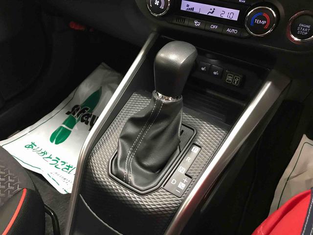ロッキーＸ４ＷＤ　ＤＶＤチューナー　オートエアコン／ライト　ＬＥＤヘッドライト　運転席・助手席シートヒーター　チルトステアリング　運転席シートリフター　アップグレードパック（秋田県）の中古車