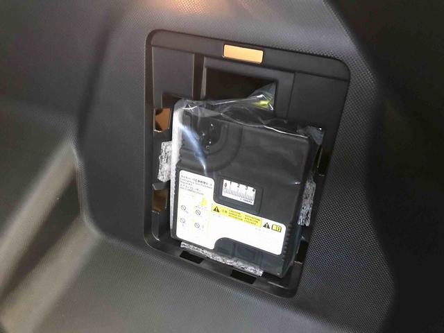 ロッキーＸ４ＷＤ　ＤＶＤチューナー　オートエアコン／ライト　ＬＥＤヘッドライト　運転席・助手席シートヒーター　チルトステアリング　運転席シートリフター　アップグレードパック（秋田県）の中古車