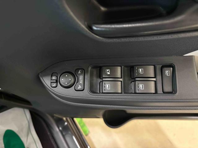 タントX4WD LEDヘッドライト オートエアコン/ライト/ハイビーム/電動ドアミラー 助手席電動スライドドア コーナーセンサー 電動パーキングブレーキ 運転席・助手席シートヒーター(秋田県)の中古車