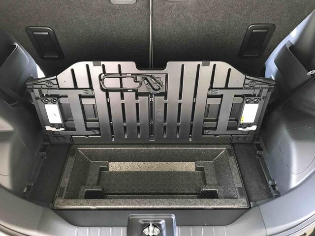 タントＸ４ＷＤ　ディスプレイオーディオ　オートエアコン／ライト　ＬＥＤヘッドライト　助手席側電動スライドドア　運転席・助手席シートヒーター　チルトステアリング　運転席シートリフター（秋田県）の中古車