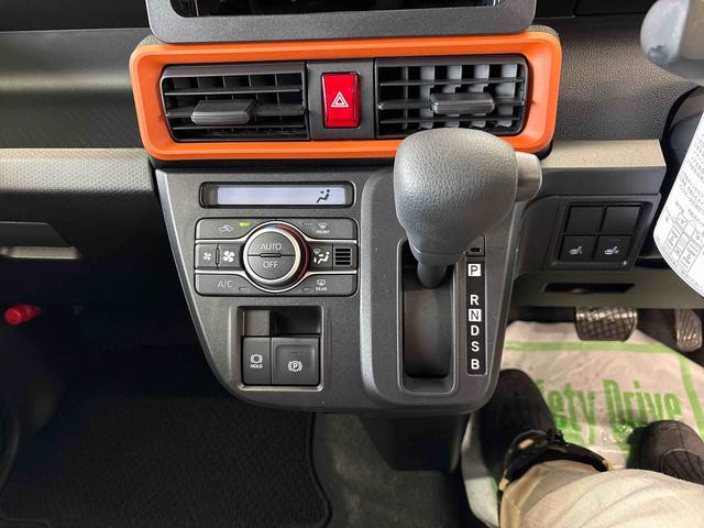 タントファンクロス４ＷＤ　バックカメラ　ＬＥＤヘッドライト／フォグランプ　オートエアコン／ライト／ハイビーム／電動ドアミラー　チルトステアリング　コーナーセンサー　両側電動スライドドア　シートヒーター（秋田県）の中古車