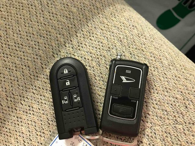 ムーヴキャンバスＸリミテッド　ＳＡII４ＷＤ　純正ナビ　オートエアコン／ライト　両側電動スライドドア　ＥＴＣ　ＴＶコントロールキット　チルトステアリング　運転席シートリフター　リモコンエンジンスターター　アップグレードパック（秋田県）の中古車