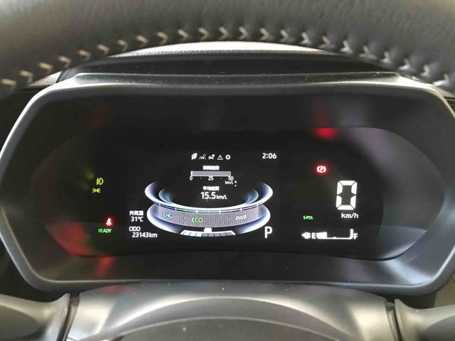 ロッキープレミアムＧ　ＨＥＶオートエアコン／ライト　ＬＥＤヘッドライト／フォグランプ　クルーズコントロール　チルトステアリング　運転席シートリフター　リヤフォグランプ　運転席・助手席シートヒーター　アップグレードパック２（秋田県）の中古車