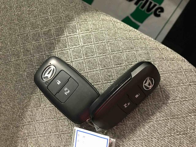タントＸ４ＷＤ　オートエアコン／ライト　ＬＥＤヘッドライト　助手席側電動スライドドア　チルトステアリング　運転席シートリフター　運転席・助手席シートヒーター　アップグレードパック（秋田県）の中古車