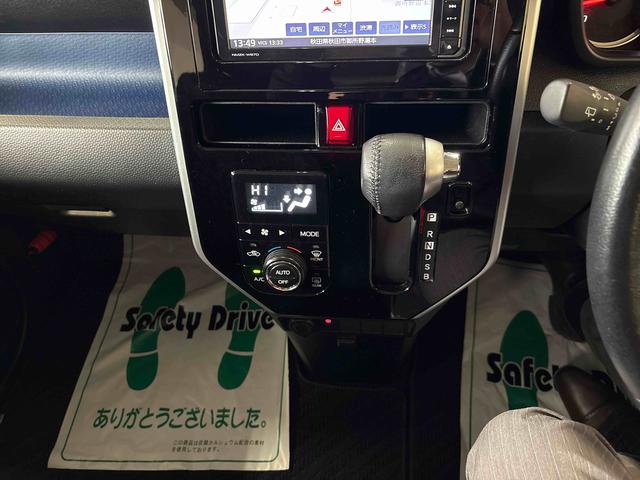 トールカスタムＧ４ＷＤ　純正ナビ　バックカメラ　オートエアコン／ライト／電動ドアミラー　ＬＥＤヘッドライト／フォグランプ　両側電動スライドドア　ＥＴＣ　ＴＶコントロールキット　クルーズコントロール（秋田県）の中古車