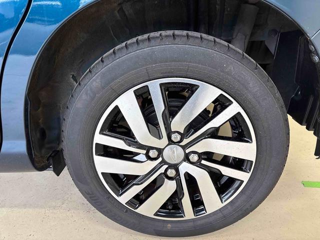 トールカスタムＧ４ＷＤ　純正ナビ　バックカメラ　オートエアコン／ライト／電動ドアミラー　ＬＥＤヘッドライト／フォグランプ　両側電動スライドドア　ＥＴＣ　ＴＶコントロールキット　クルーズコントロール（秋田県）の中古車