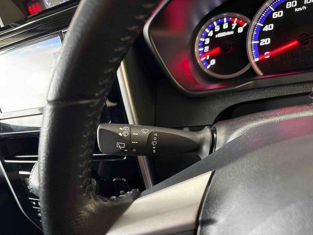 トールカスタムＧ４ＷＤ　純正ナビ　バックカメラ　オートエアコン／ライト／電動ドアミラー　ＬＥＤヘッドライト／フォグランプ　両側電動スライドドア　ＥＴＣ　ＴＶコントロールキット　クルーズコントロール（秋田県）の中古車