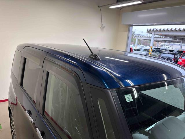 トールカスタムＧ４ＷＤ　純正ナビ　バックカメラ　オートエアコン／ライト／電動ドアミラー　ＬＥＤヘッドライト／フォグランプ　両側電動スライドドア　ＥＴＣ　ＴＶコントロールキット　クルーズコントロール（秋田県）の中古車