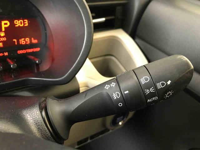 ムーヴＸリミテッドII　ＳＡIII４ＷＤ　オートエアコン／ライト　ＬＥＤヘッドライト／フォグランプ　キーフリーシステム　運転席シートヒーター　チルトステアリング　運転席シートリフター　オート電動格納ドアミラー　アップグレードパック（秋田県）の中古車