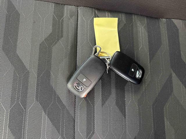 タフトＸ４ＷＤ　ＬＥＤヘッドライト　コーナーセンサー　オートエアコン／ライト／ハイビーム／電動格納ドアミラー　電動パーキングブレーキ　チルトステアリング　運転席シートリフター（秋田県）の中古車