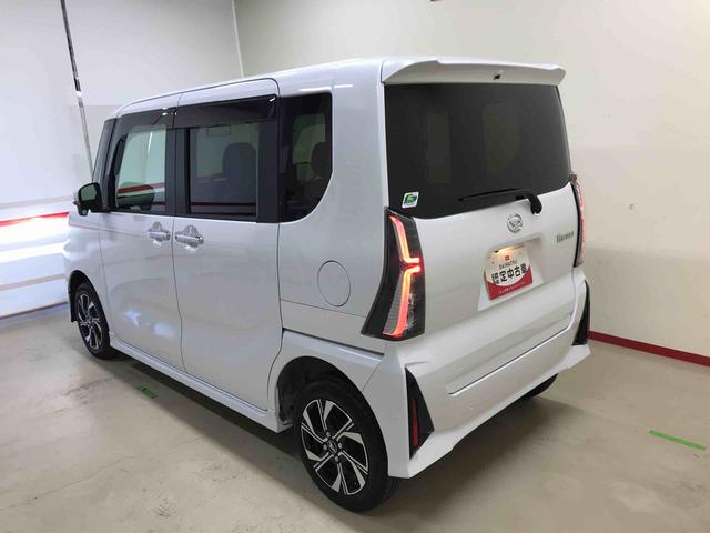 タントカスタムＸ４ＷＤ　オートエアコン／ライト　ＬＥＤヘッドライト／フォグランプ　運転席・助手席シートヒーター　両側電動スライドドア　チルトステアリング　運転席シートリフター　オート電動格納ドアミラー（秋田県）の中古車