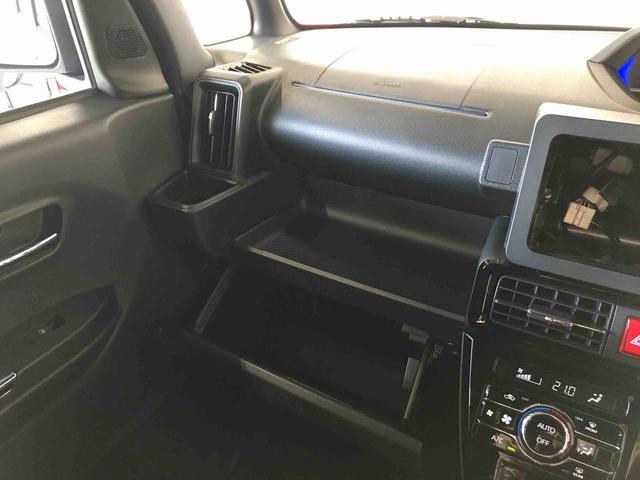 タントカスタムＸ４ＷＤ　オートエアコン／ライト　ＬＥＤヘッドライト／フォグランプ　運転席・助手席シートヒーター　両側電動スライドドア　チルトステアリング　運転席シートリフター　オート電動格納ドアミラー（秋田県）の中古車
