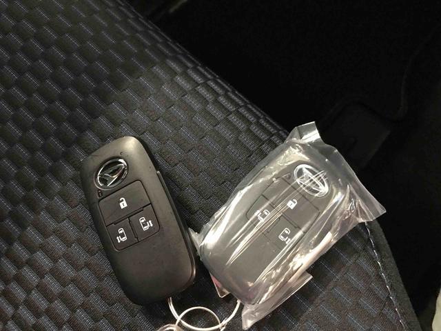 タントカスタムＸ４ＷＤ　オートエアコン／ライト　ＬＥＤヘッドライト／フォグランプ　運転席・助手席シートヒーター　両側電動スライドドア　チルトステアリング　運転席シートリフター　オート電動格納ドアミラー（秋田県）の中古車