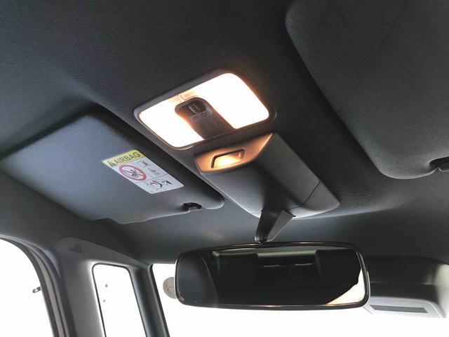 タントカスタムＸ４ＷＤ　オートエアコン／ライト　ＬＥＤヘッドライト／フォグランプ　運転席・助手席シートヒーター　両側電動スライドドア　チルトステアリング　運転席シートリフター　オート電動格納ドアミラー（秋田県）の中古車