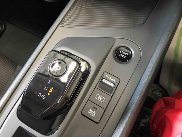 ノートＳ　ＦＯＵＲ４ＷＤ　ナビ　キーフリーシステム　電動格納ミラー　ＥＴＣ　オートエアコン／ライト　ハロゲンヘッドライト　インテリジェントルームミラー　アラウンドビューモニター　チルトステアリング　シートリフター（秋田県）の中古車