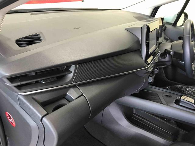 ノートＳ　ＦＯＵＲ４ＷＤ　ナビ　キーフリーシステム　電動格納ミラー　ＥＴＣ　オートエアコン／ライト　ハロゲンヘッドライト　インテリジェントルームミラー　アラウンドビューモニター　チルトステアリング　シートリフター（秋田県）の中古車