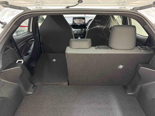ヤリスX4WD ナビ ETC オートライト オートハイビーム ハロゲンヘッドライト バックカメラ クルーズコントロール フロントシールドディアイサー マニュアルエアコン 運転席シートリフター(秋田県)の中古車