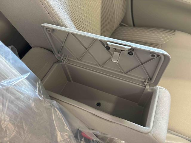 ムーヴＬ４ＷＤ　純正ＣＤ　キーレスエントリー　電動格納ドアミラー　マニュアルエアコン　ＶＳＣ（横滑り防止機能）　ＰＷＲモード　ハロゲンヘッドライト（秋田県）の中古車