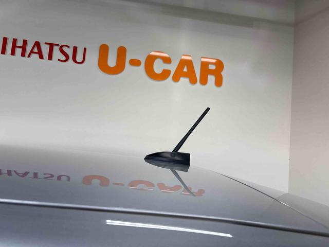 ムーヴＬ４ＷＤ　純正ＣＤ　キーレスエントリー　電動格納ドアミラー　マニュアルエアコン　ＶＳＣ（横滑り防止機能）　ＰＷＲモード　ハロゲンヘッドライト（秋田県）の中古車