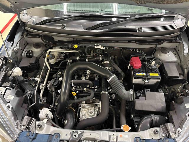 ロッキーＧ４ＷＤ　純正ナビ　ＬＥＤヘッドライト／フォグランプ　バックフォグランプ　オートエアコン／ライト／ハイビーム／電動ドアミラー　クルーズコントロール　コーナーセンサー　ＥＴＣ　運転席・助手席シートヒーター（秋田県）の中古車