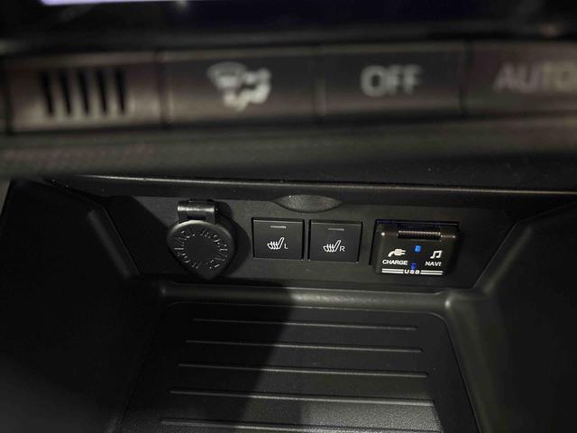 ロッキーＧ４ＷＤ　純正ナビ　ＬＥＤヘッドライト／フォグランプ　バックフォグランプ　オートエアコン／ライト／ハイビーム／電動ドアミラー　クルーズコントロール　コーナーセンサー　ＥＴＣ　運転席・助手席シートヒーター（秋田県）の中古車