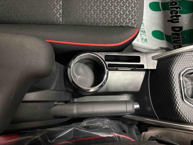 ロッキーＧ４ＷＤ　純正ナビ　ＬＥＤヘッドライト／フォグランプ　バックフォグランプ　オートエアコン／ライト／ハイビーム／電動ドアミラー　クルーズコントロール　コーナーセンサー　ＥＴＣ　運転席・助手席シートヒーター（秋田県）の中古車