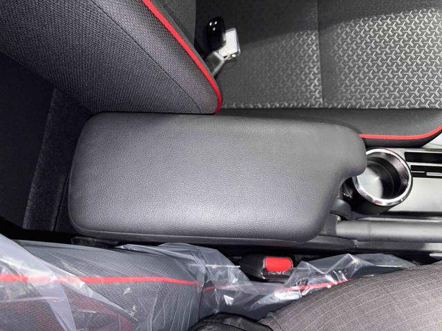 ロッキーＧ４ＷＤ　純正ナビ　ＬＥＤヘッドライト／フォグランプ　バックフォグランプ　オートエアコン／ライト／ハイビーム／電動ドアミラー　クルーズコントロール　コーナーセンサー　ＥＴＣ　運転席・助手席シートヒーター（秋田県）の中古車