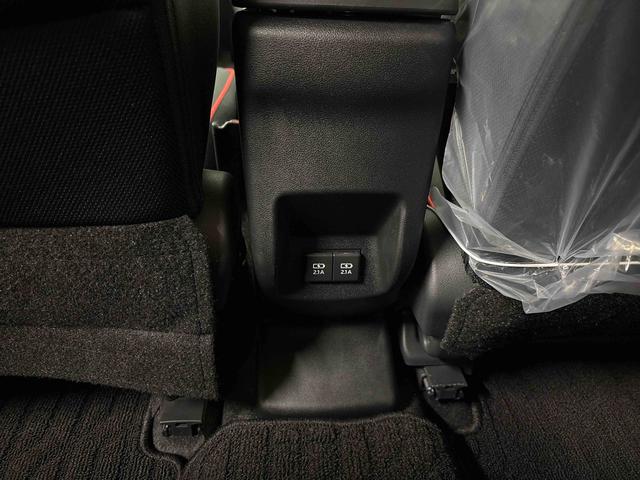 ロッキーＧ４ＷＤ　純正ナビ　ＬＥＤヘッドライト／フォグランプ　バックフォグランプ　オートエアコン／ライト／ハイビーム／電動ドアミラー　クルーズコントロール　コーナーセンサー　ＥＴＣ　運転席・助手席シートヒーター（秋田県）の中古車