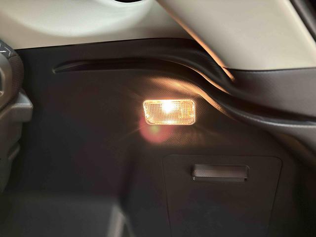 ロッキーＧ４ＷＤ　純正ナビ　ＬＥＤヘッドライト／フォグランプ　バックフォグランプ　オートエアコン／ライト／ハイビーム／電動ドアミラー　クルーズコントロール　コーナーセンサー　ＥＴＣ　運転席・助手席シートヒーター（秋田県）の中古車