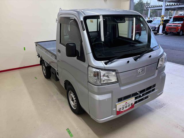 ハイゼットトラックスタンダード電子4WD 純正ラジオ(AM・FM) ハロゲンヘッドライト マニュアルエアコン オートライト/ハイビーム コーナーセンサー ストロング防錆 VSC(横滑り防止機能) スマートアシスト(予防安全装置)(秋田県)の中古車