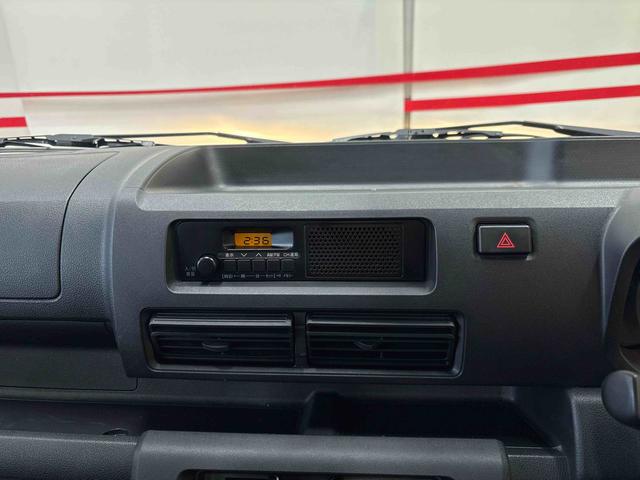 ハイゼットトラックスタンダード電子4WD 純正ラジオ(AM・FM) ハロゲンヘッドライト マニュアルエアコン オートライト/ハイビーム コーナーセンサー ストロング防錆 VSC(横滑り防止機能) スマートアシスト(予防安全装置)(秋田県)の中古車