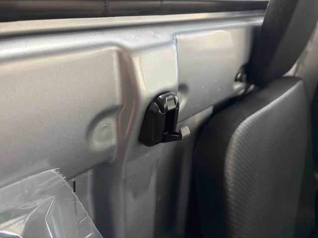 ハイゼットトラックスタンダード電子4WD 純正ラジオ(AM・FM) ハロゲンヘッドライト マニュアルエアコン オートライト/ハイビーム コーナーセンサー ストロング防錆 VSC(横滑り防止機能) スマートアシスト(予防安全装置)(秋田県)の中古車