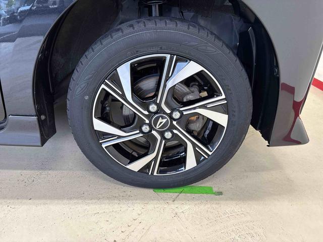 タントカスタムＸ４ＷＤ　オートエアコン／ライト　ＬＥＤヘッドライト／フォグランプ　運転席・助手席シートヒーター　チルトステアリング　運転席シートリフター　サイドエアバック　両側電動スライドドア　アップグレードパック（秋田県）の中古車