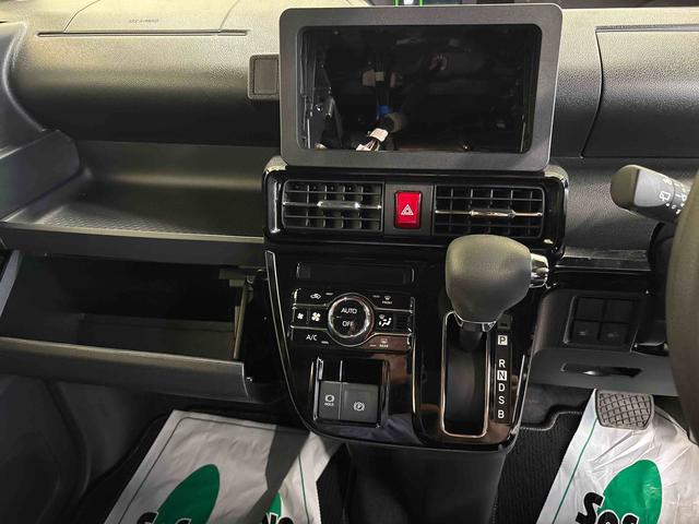 タントカスタムＸ４ＷＤ　オートエアコン／ライト　ＬＥＤヘッドライト／フォグランプ　運転席・助手席シートヒーター　チルトステアリング　運転席シートリフター　サイドエアバック　両側電動スライドドア　アップグレードパック（秋田県）の中古車