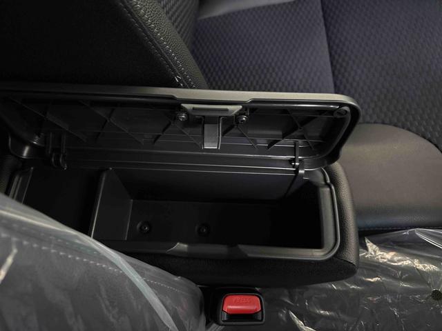 タントカスタムＸ４ＷＤ　オートエアコン／ライト　ＬＥＤヘッドライト／フォグランプ　運転席・助手席シートヒーター　チルトステアリング　運転席シートリフター　サイドエアバック　両側電動スライドドア　アップグレードパック（秋田県）の中古車