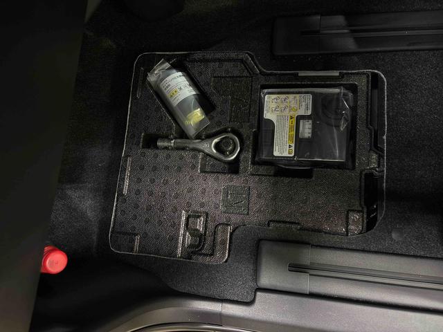 タントカスタムＸ４ＷＤ　オートエアコン／ライト　ＬＥＤヘッドライト／フォグランプ　運転席・助手席シートヒーター　チルトステアリング　運転席シートリフター　サイドエアバック　両側電動スライドドア　アップグレードパック（秋田県）の中古車
