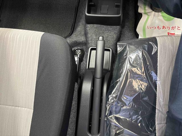 ミライースＬ　ＳＡIII４ＷＤ　純正ＣＤ　キーレスエントリー　マニュアルエアコン　　ハロゲンヘッドライト　オートライト　オートハイビーム　フロント／リヤコーナーセンサー　スマートアシスト（予防安全装置）（秋田県）の中古車