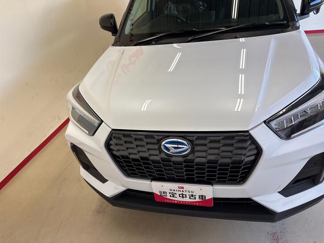 ロッキープレミアムＧ　ＨＥＶＬＥＤヘッドライト／ＬＥＤフォグランプ　クルーズコントオール　オート電動格納ドアミラー　電動パーキングブレーキ　運転席・助手席シートヒーター　リヤフォグランプ　サイドエアバック（秋田県）の中古車